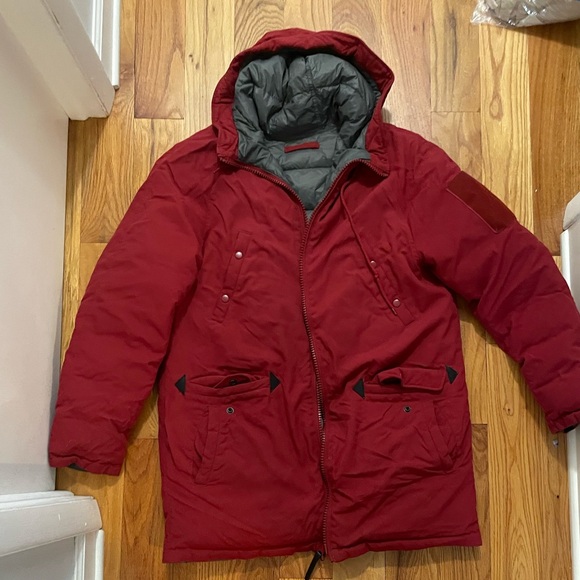 Alpha Industries Duck Down Reversible Jacket - Mens Large Red/Gray - Picture 1 of 6